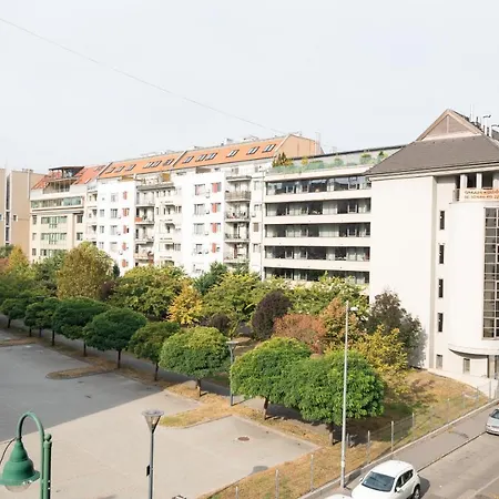 Loft Studio Dandar With Free Parking Apartment Budapest