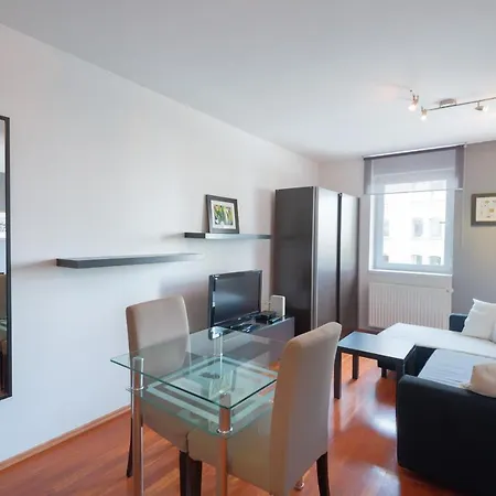 Loft Studio Dandar With Free Parking Budapest